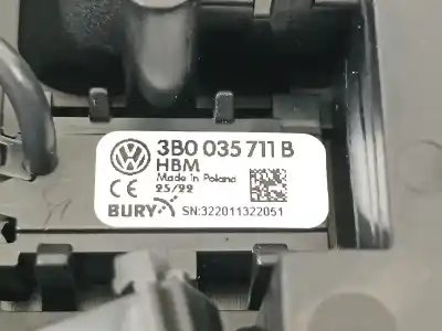 Автозапчастина б/у внутрішне світло для seat arona xperience посилання на oem iam 3v0868487c  3v5867591a
