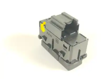 Second-hand car spare part switch for opel adam glam ecoflex oem iam references 13496811  