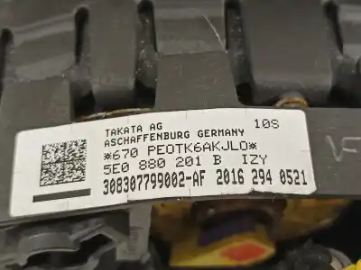 Автозапчастина б/у передня ліва подушка безопасности для skoda octavia combi (5e5) 2.0 tdi посилання на oem iam 5e0880201b  