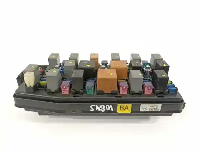 Second-hand car spare part fuse box unit for opel antara cosmo 4x4 oem iam references 1388946  