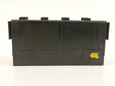 Second-hand car spare part fuse box unit for toyota auris (_e18_) 1.8 hybrid (zwe186_) oem iam references 8264147020  