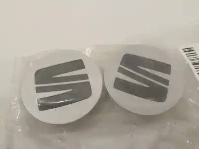 Second-hand car spare part hub caps for seat ibiza (kj1) reference oem iam references 5fa601171  