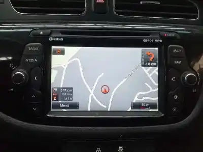 Second-hand car spare part gps navigation system for kia cee´d concept oem iam references 96560a2100wk  