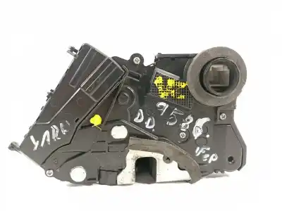 Pezzo di ricambio per auto di seconda mano serratura porta anteriore destra per toyota yaris (ksp9/scp9/nlp9) básico riferimenti oem iam 690300d140  