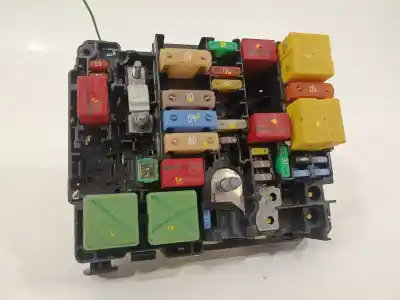 Peça sobressalente para automóvel em segunda mão caixa de fusíveis e relés por peugeot 208 style referências oem iam 9804848480