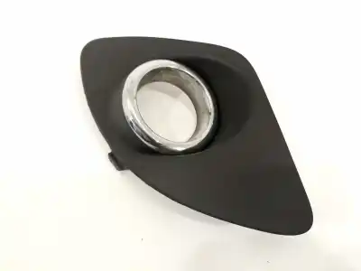 Second-hand car spare part right bumper grille for kia cee´d emotion oem iam references 865661h000