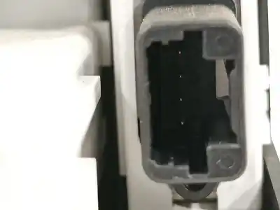 Second-hand car spare part multifunction display for renault clio iii confort expression oem iam references 8200307273  8200307273c