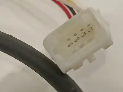 Peça sobressalente para automóvel em segunda mão câmara por renault captur limited referências oem iam 284425201r  