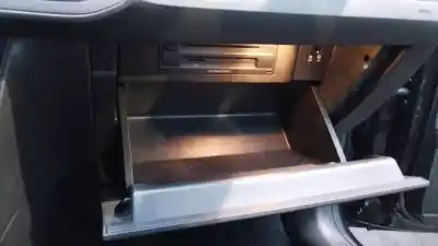 Автозапчастина б/у бардачок для seat leon st (5f8) style посилання на oem iam 5f1857095  