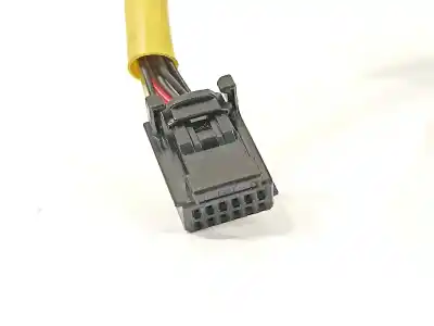 Peça sobressalente para automóvel em segunda mão espelho retrovisor direito por renault captur limited referências oem iam 12863470  