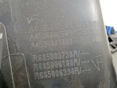 Автозапчасти б/у бардачок за smart forfour basis (66kw) (453.044) ссылки oem iam 685003738r a4536800304 685006180r