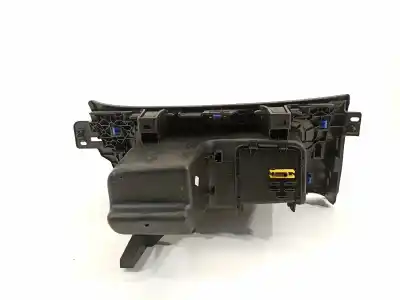 Автозапчасти б/у бардачок за smart forfour basis (66kw) (453.044) ссылки oem iam 685003738r a4536800304 685006180r