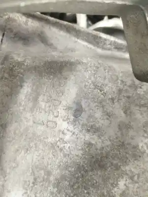 Pezzo di ricambio per auto di seconda mano riduttore per mazda cx-30 zenith riferimenti oem iam 2th0407625 caw20 22d20