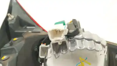 Автозапчасти б/у правый задний фонарь в двери за toyota auris (_e18_) 1.8 hybrid (zwe186_) ссылки oem iam 8158102830  