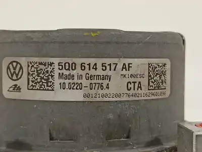 Peça sobressalente para automóvel em segunda mão abs por skoda octavia combi (5e5) 2.0 tdi referências oem iam 5q0614517af  