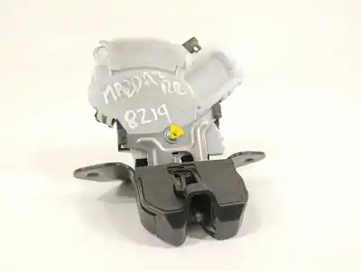 Автозапчастина б/у замок багажника / ворот для mazda 2 lim. () black tech edition посилання на oem iam g33m62310a