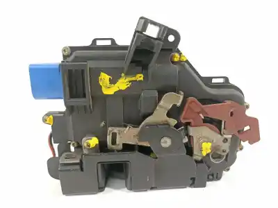 Pezzo di ricambio per auto di seconda mano serratura porta anteriore destra per audi a3 (8p) 2.0 fsi ambiente riferimenti oem iam 4e1837016  