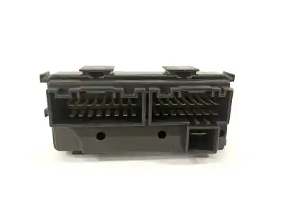 Second-hand car spare part fuse box unit for kia cee´d drive oem iam references 919513x150  