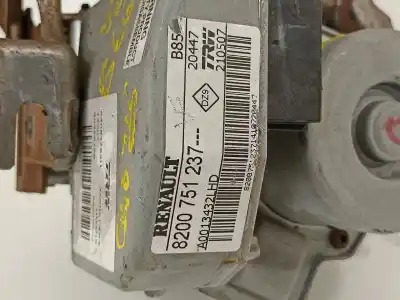 Second-hand car spare part steering column for renault clio iii authentique oem iam references 8200751237  