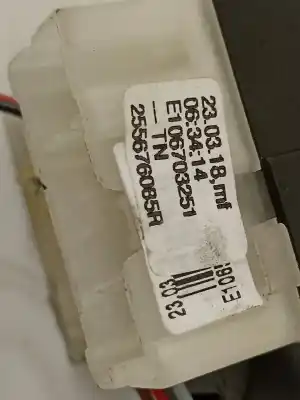 Автозапчастина б/у управління світлом для renault captur limited посилання на oem iam 25567985r  