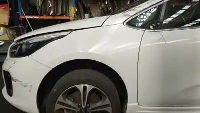 Tweedehands auto-onderdeel linker voor spatbord voor kia cee´d drive oem iam-referenties 