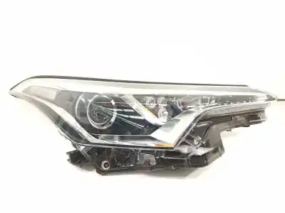 Pièce détachée automobile d'occasion FEU DROIT pour TOYOTA C-HR  Références OEM IAM 81130F4030  