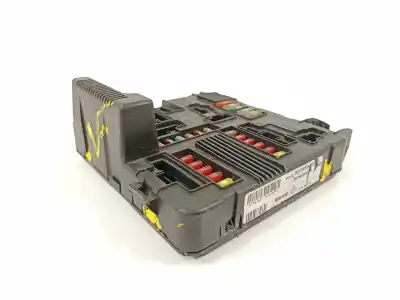 Second-hand car spare part fuse box unit for renault megane ii familiar expression confort oem iam references 8200306033a  