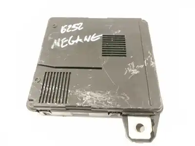 Second-hand car spare part fuse box unit for renault megane ii familiar expression confort oem iam references 8200306033a  