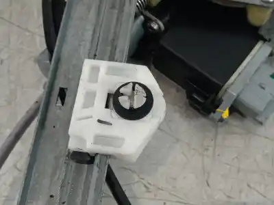 Second-hand car spare part driver left window regulator for renault kangoo profesional oem iam references 8200497568  