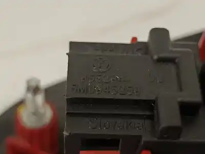 Second-hand car spare part left tailgate door light for volkswagen eos (1f7, 1f8) 2.0 tdi oem iam references 1q0945093  