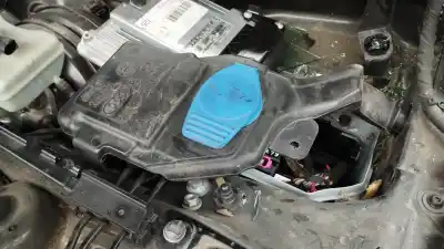 Peça sobressalente para automóvel em segunda mão depósito do limpa vidros por audi a4 berlina (b8) básico referências oem iam 8t0955453c
