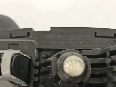 Автозапчастина б/у правильний натір для mercedes-benz clase a (w176) a 45 amg 4-matic edition 1 (176.052) посилання на oem iam a1768101600  a1768101400