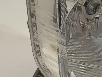 Second-hand car spare part right headlight for renault modus / grand modus (f/jp0_) 1.5 dci (fp0f, jp0f) oem iam references 8200540239  