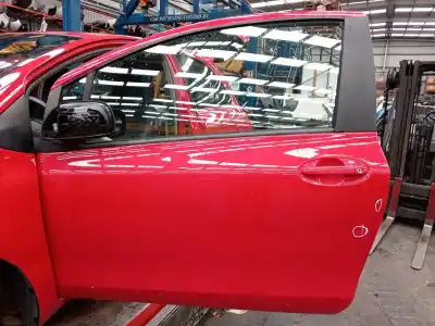 Second-hand car spare part Left Front Door for TOYOTA YARIS (KSP9/SCP9/NLP9) Básico OEM IAM references   