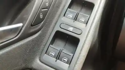 Pièce détachée automobile d'occasion Commande De Lève Vitre Avant Gauche pour VOLKSWAGEN GOLF VI (5K1) Advance Bluemotion Références OEM IAM   