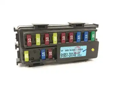 Pièce détachée automobile d'occasion BOÎTES À FUSIBLES pour HYUNDAI I30 (GD)  Références OEM IAM 919513X140  
