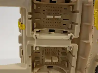 Second-hand car spare part fuse box unit for kia stonic (ybcuv) platinum edition oem iam references 91955h8570  