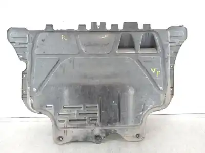 Pièce détachée automobile d'occasion PROTECTION DE COMPARTIMENT MOTEUR pour VOLKSWAGEN GOLF VII LIM.  Références OEM IAM 3Q0825236  