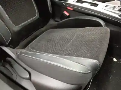 Pièce détachée automobile d'occasion siège avant droit pour renault megane iv berlina 5p bose-edition références oem iam   