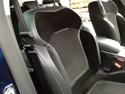 Pièce détachée automobile d'occasion siège avant droit pour renault megane iv berlina 5p bose-edition références oem iam   