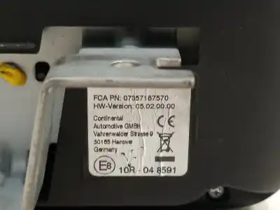 Peça sobressalente para automóvel em segunda mão display gps / multimídia por fiat tipo fastback (356_, 357_) 1.6 multijet (357hxg1) referências oem iam 7357187570