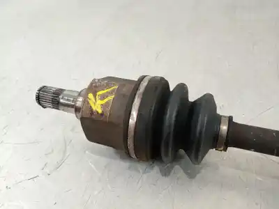 Автозапчастина б/у передня ліва трансмісія для kia carens ( ) basic посилання на oem iam   