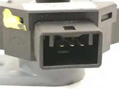 Second-hand car spare part switch for kia stonic (ybcuv) platinum edition oem iam references 93840f2100  