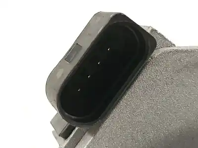 Автозапчасти б/у бабочка коробка за audi a6 avant (4f5) 3.0 v6 24v tdi ссылки oem iam 4e0145950j  4e0145950h