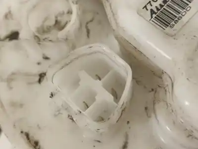 Second-hand car spare part fuel pump for toyota auris active oem iam references 7702002740  