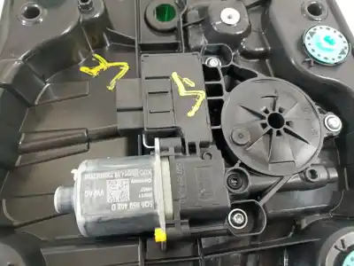 Автозапчасти б/у задний правый стеклорегулятор за skoda octavia combi (5e5) ambition ссылки oem iam 5e839656a  5q0959408d