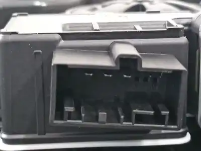 Автозапчасти б/у задний правый стеклорегулятор за skoda octavia combi (5e5) ambition ссылки oem iam 5e839656a  5q0959408d