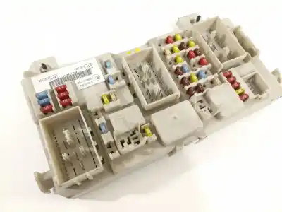 Second-hand car spare part fuse box unit for ford focus lim. (cb4) titanium oem iam references 7m5t14a073cc