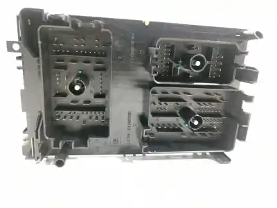 Автозапчасти б/у блок реле/предохранителей за opel astra j lim. selective business ссылки oem iam 13313205  