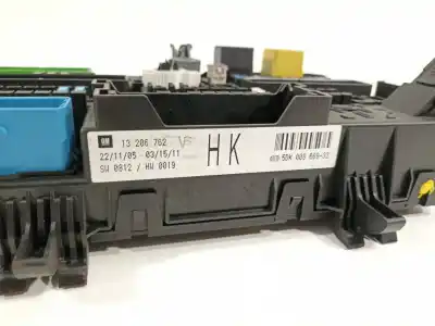 Second-hand car spare part fuse box unit for opel astra gtc cosmo oem iam references 13206762  